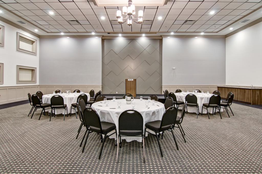 Chateau Nova Yellowknife Luaran gambar