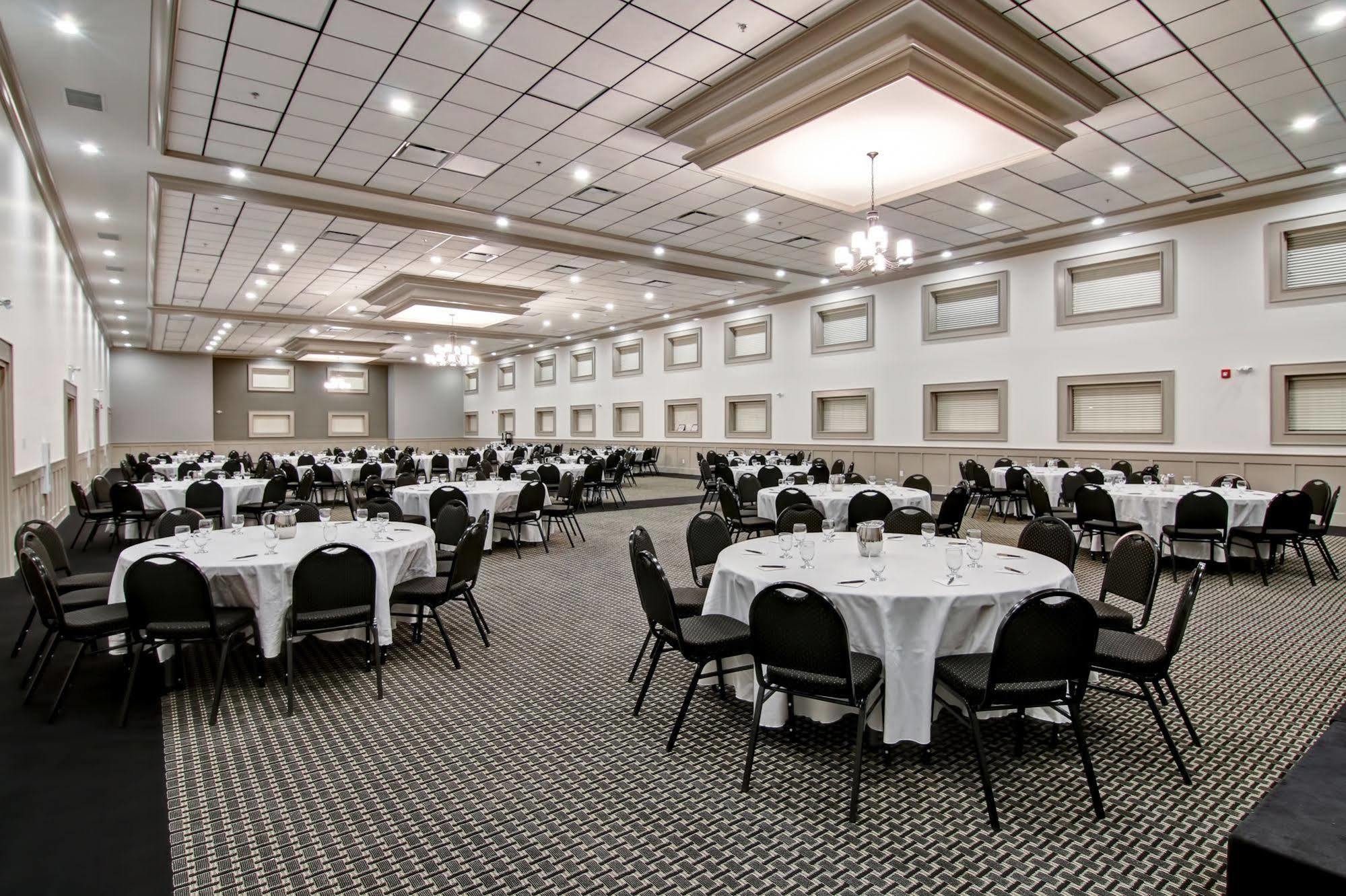 Chateau Nova Yellowknife Luaran gambar